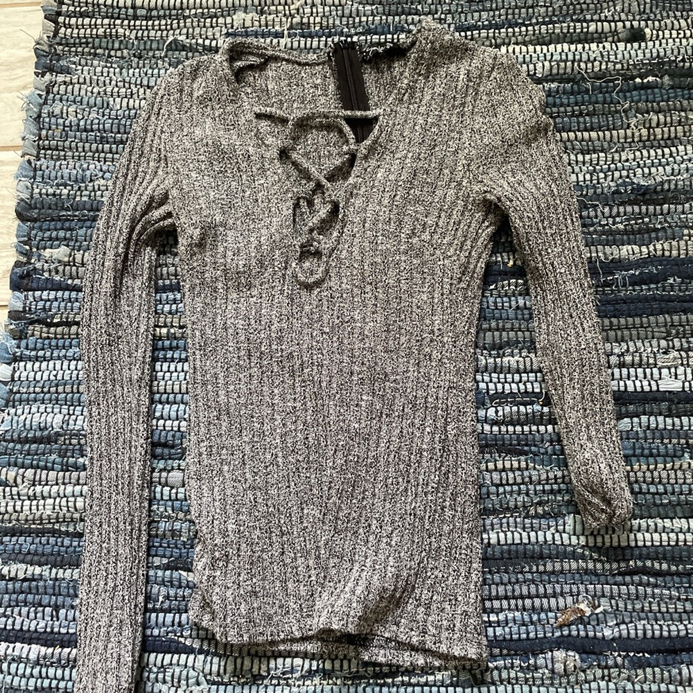 Long sleeve top